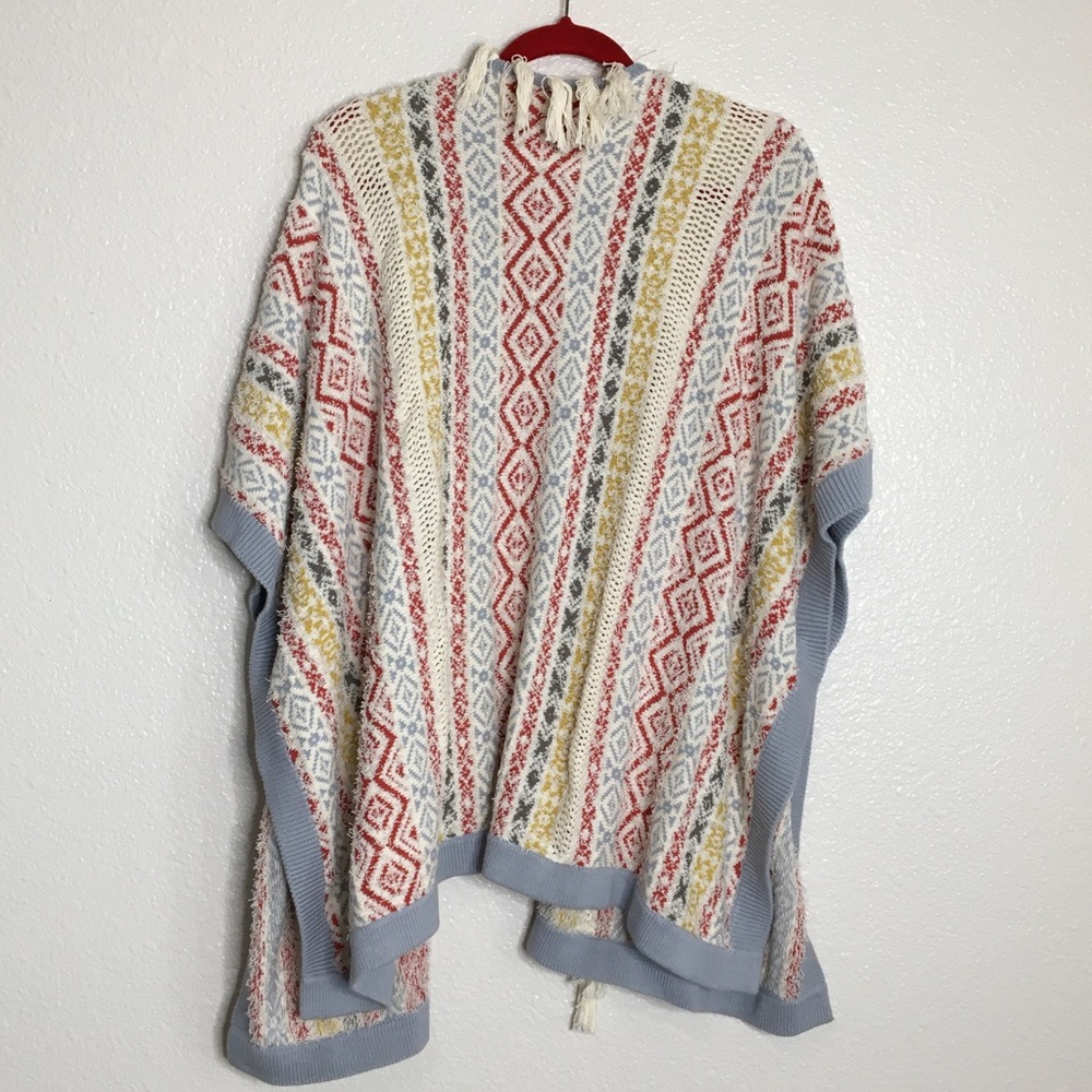 Cabi Siesta Boho Open Front Fringe Tassel Poncho … - image 6